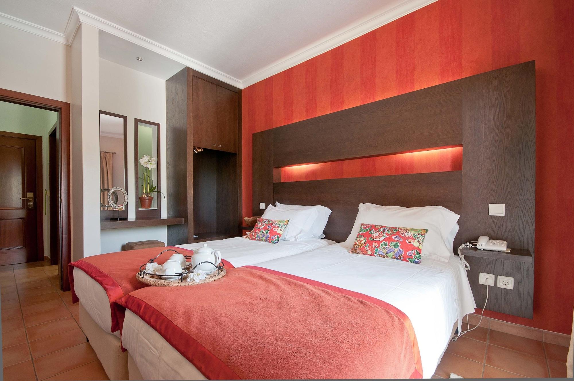 Hotel Parque Das Laranjeiras Vilamoura Exteriör bild