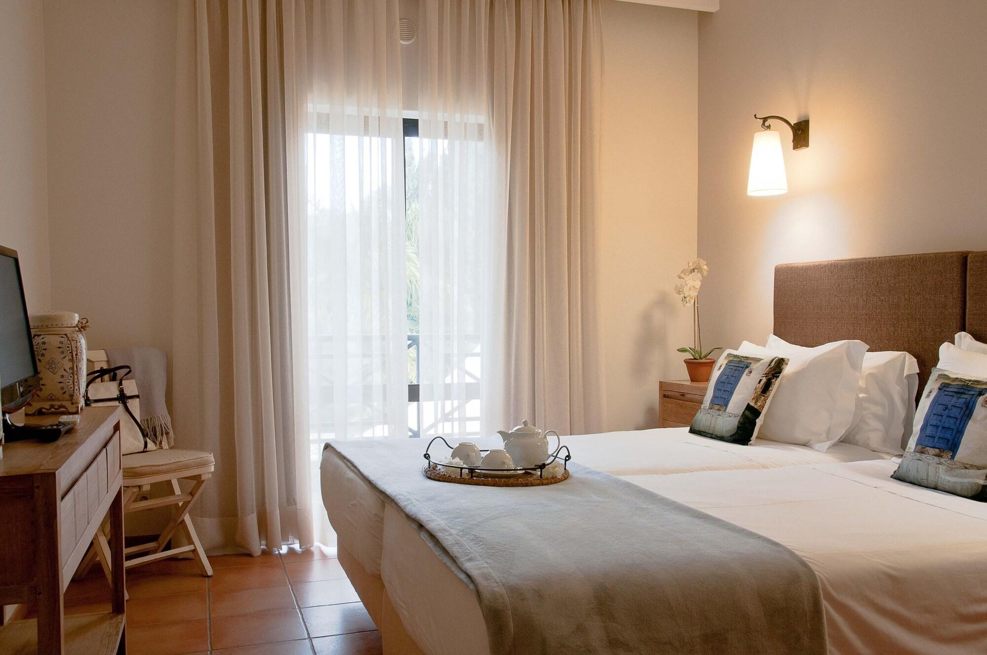 Hotel Parque Das Laranjeiras Vilamoura Exteriör bild
