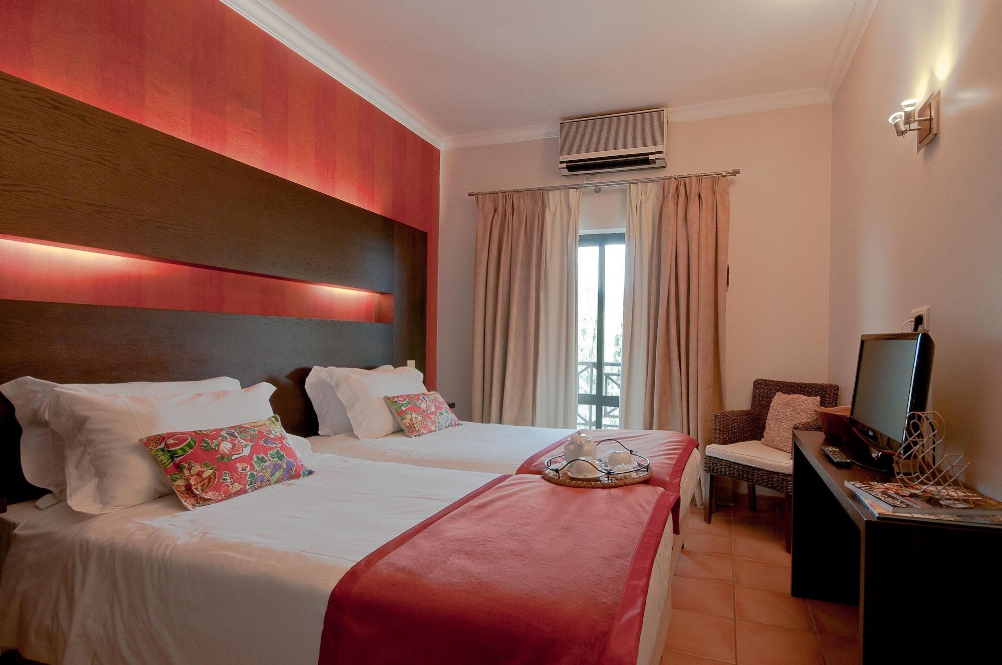 Hotel Parque Das Laranjeiras Vilamoura Exteriör bild