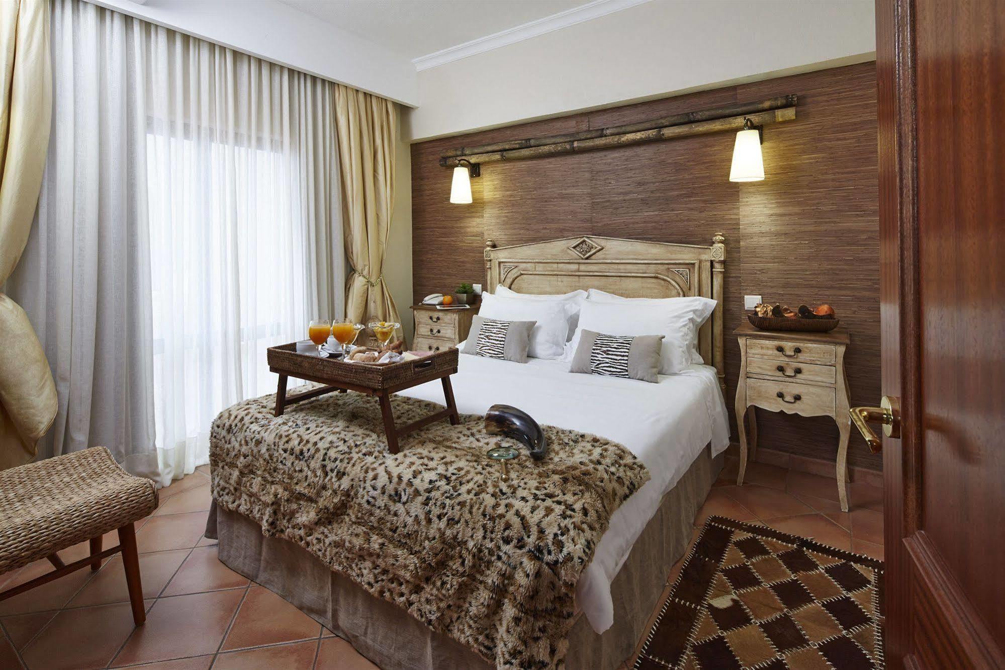 Hotel Parque Das Laranjeiras Vilamoura Exteriör bild